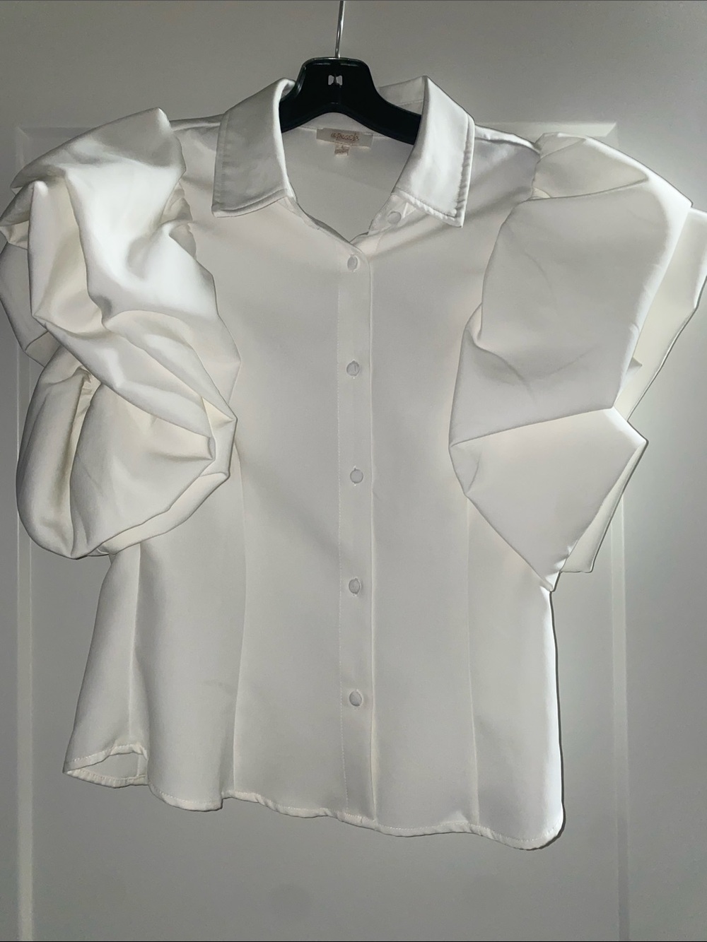 Forever 21 White Puff-Sleeve Button-Down Shirt